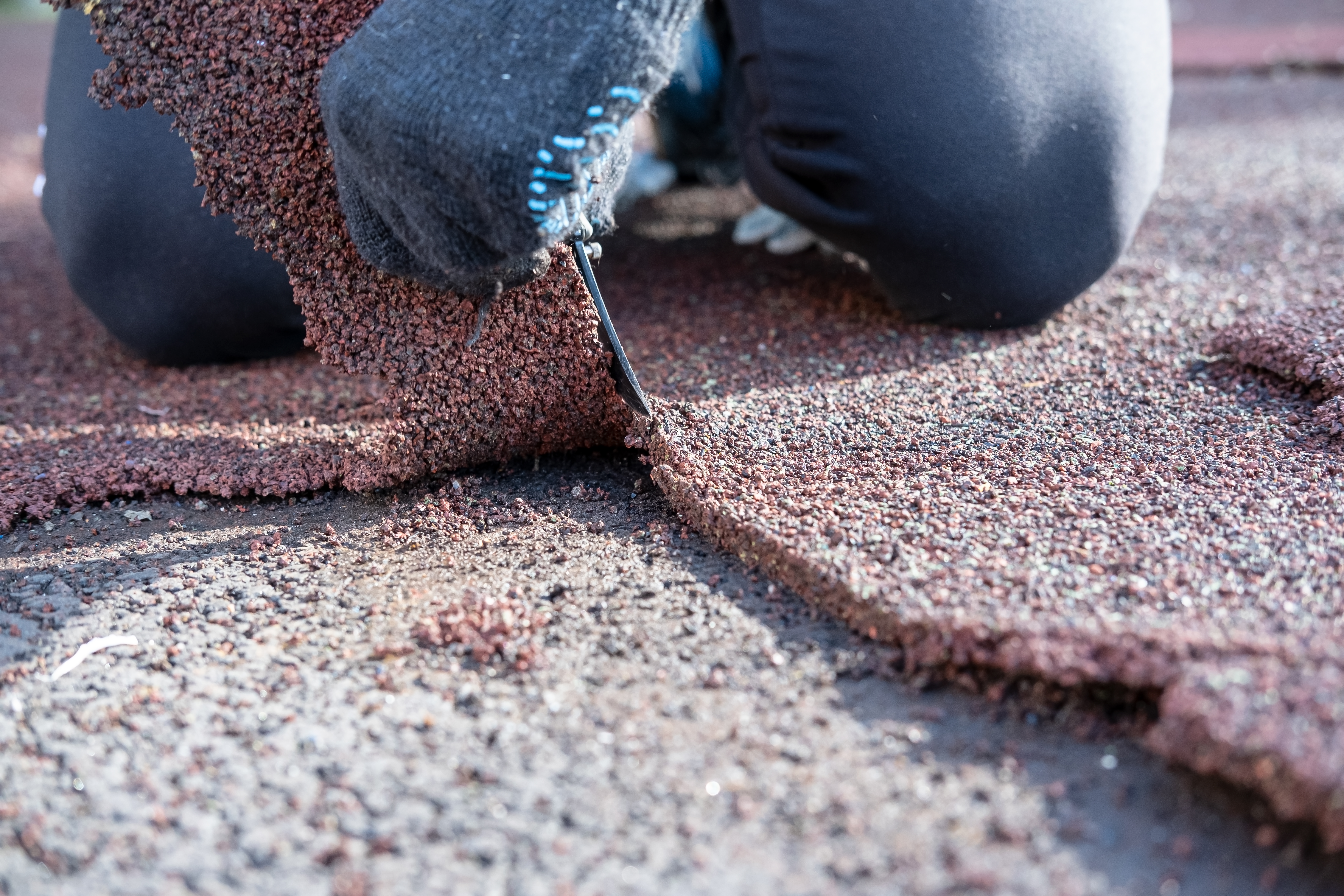 https://seonitro.com/members/webroot/siamemberimages/120/right-materials-for-roof-repair.jpeg